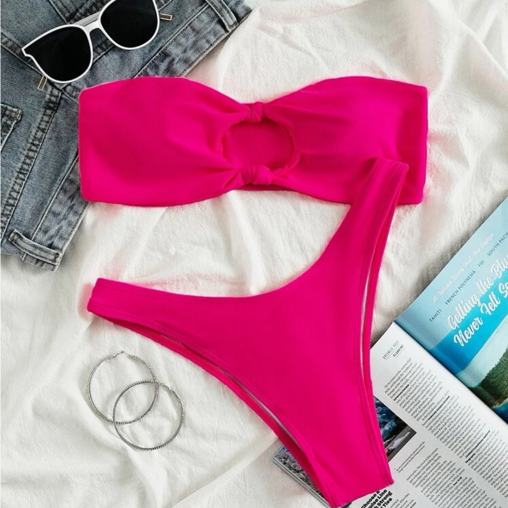 Bandaeu Bikini Set